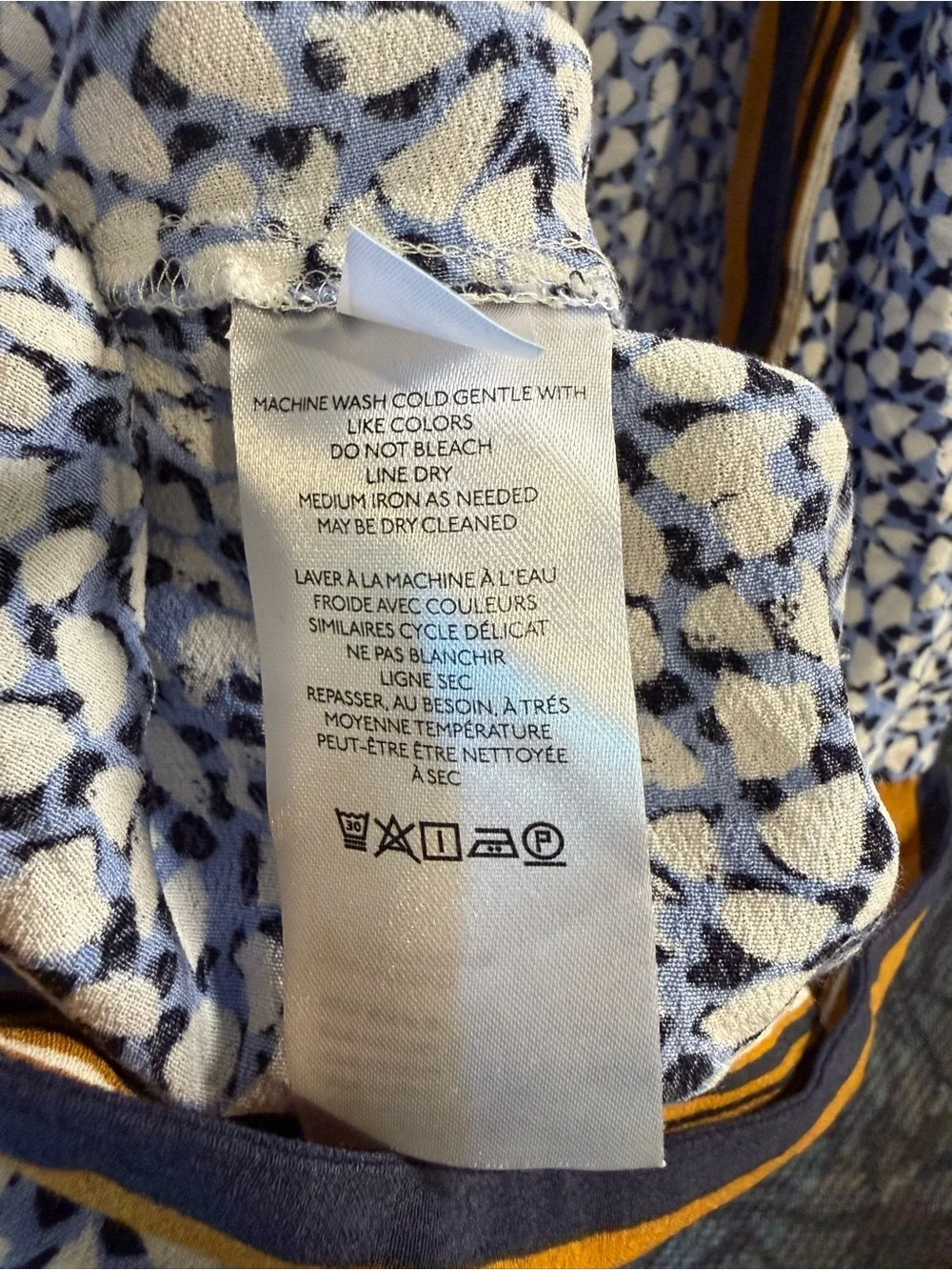 MAEVE / Anthropologie Blue & White Wrap-Back Smocked Waist Top/ M / Ptp-20”